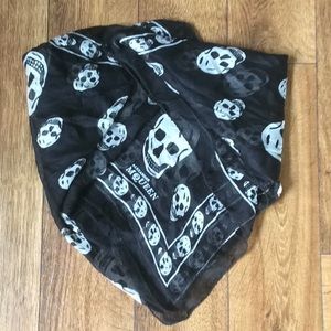 ALEXANDER MCQUEEN LARGE SILK SCARF
